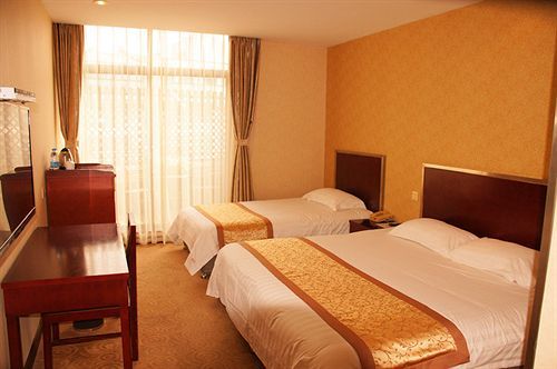 Regius Exhibition Hotel Шанхай Екстериор снимка