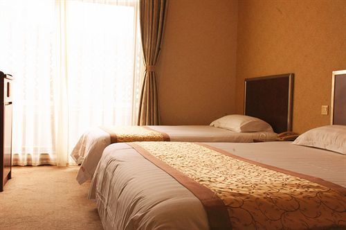 Regius Exhibition Hotel Шанхай Екстериор снимка